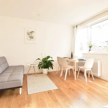 Apartman Peaceful Studio Near Center